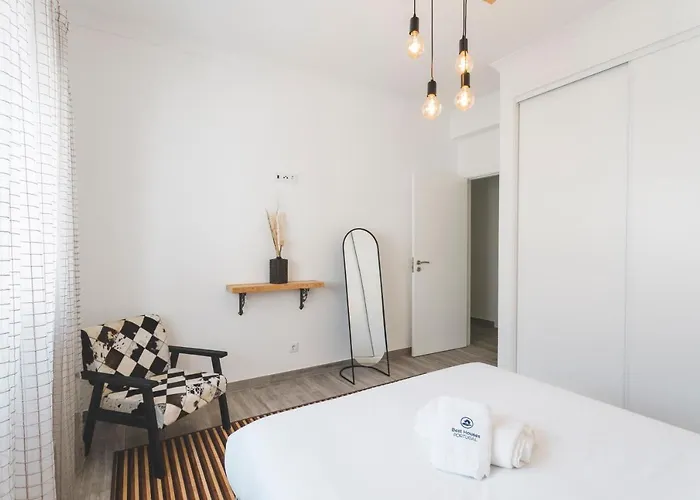 Apartment 80 - Peace House