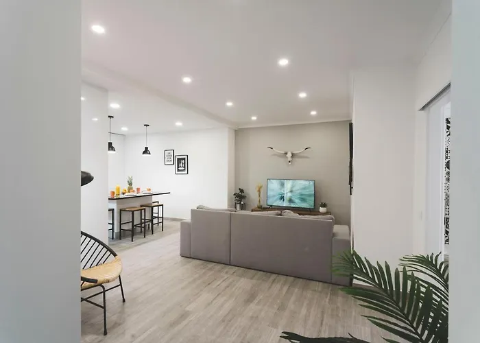 80 - Peace House Ferrel (Leiria)